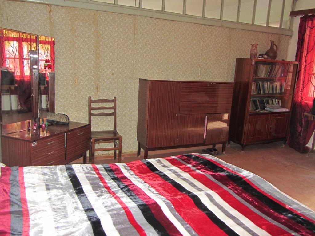 Guest House Adelina メスティア エクステリア 写真