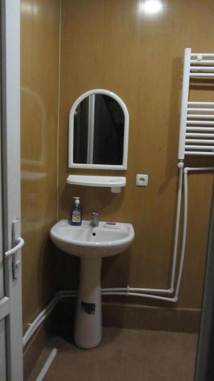 Guest House Adelina メスティア エクステリア 写真
