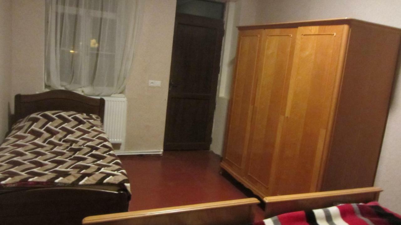 Guest House Adelina メスティア エクステリア 写真